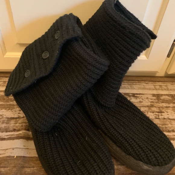 Black UGG Knit Boots - Picture 1 of 2